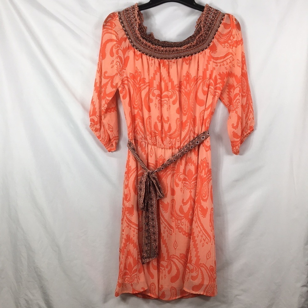 New York And Company Coral Geometric and Mandela Pattern Dress Size M GREAT Used